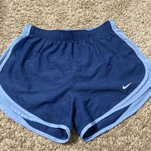 Womens Nike running shorts size medium (dark and light blue heather)